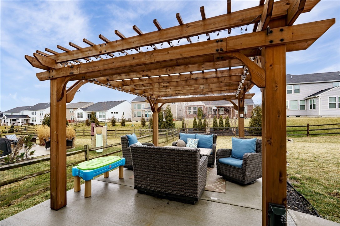 1565 Canterbury Court