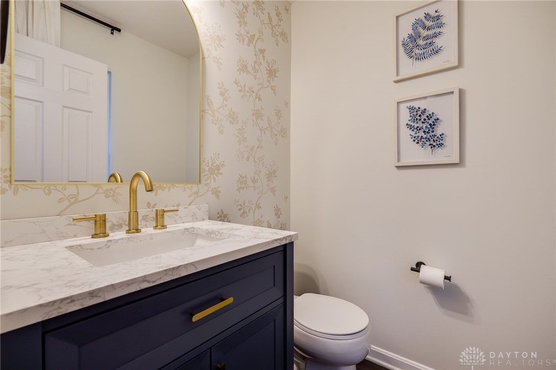 1565 Canterbury Court