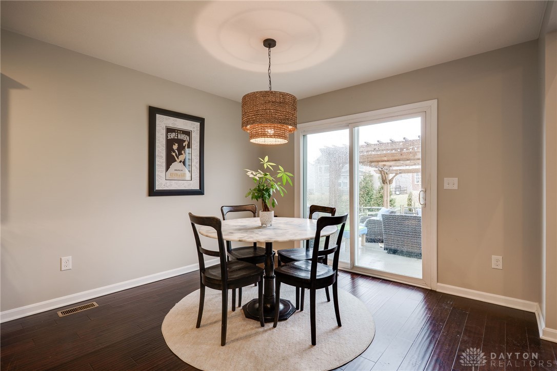 1565 Canterbury Court