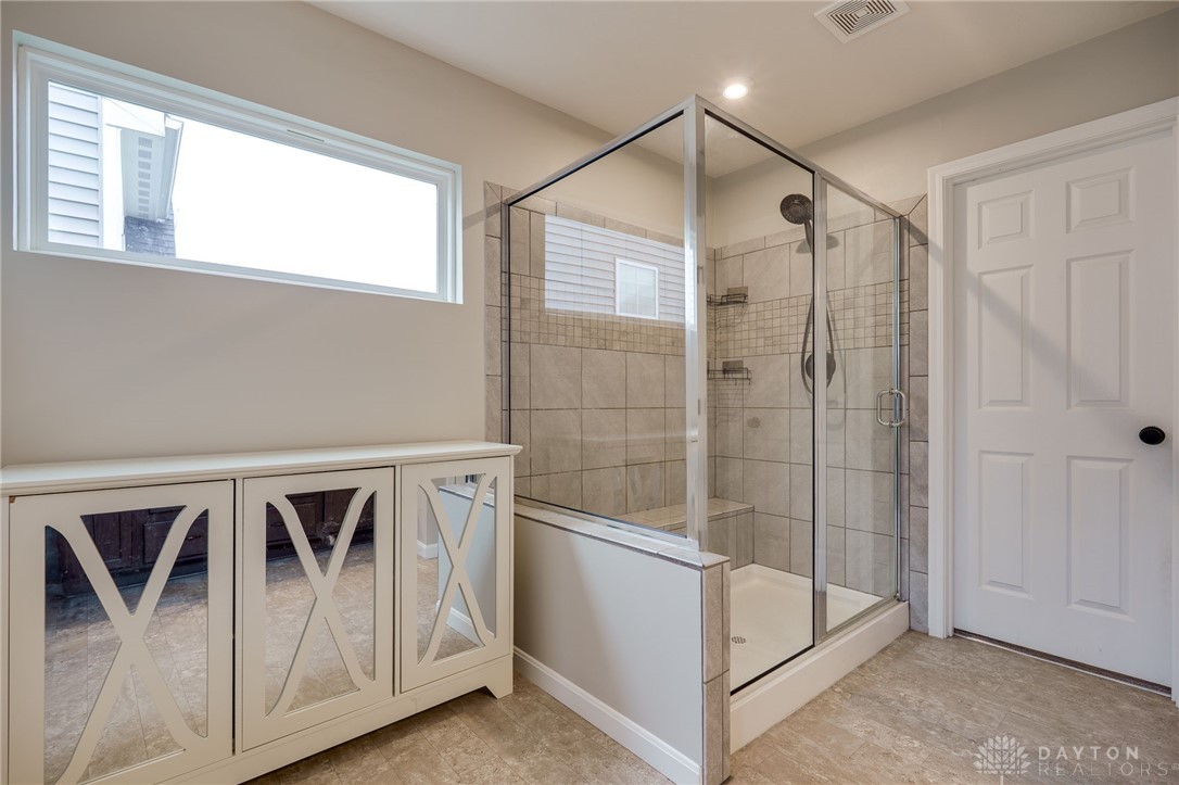 1565 Canterbury Court