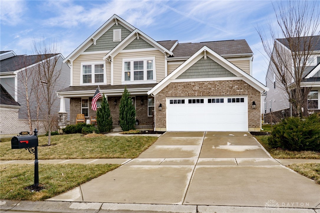 1565 Canterbury Court