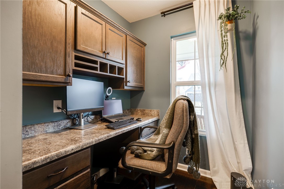 1565 Canterbury Court