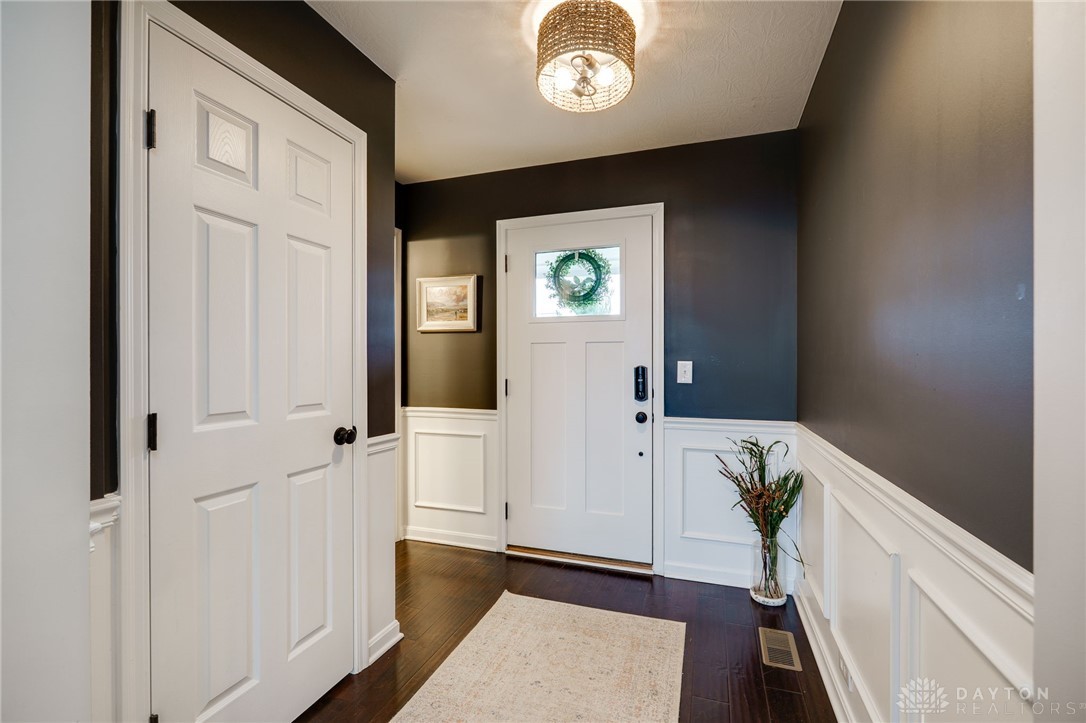 1565 Canterbury Court