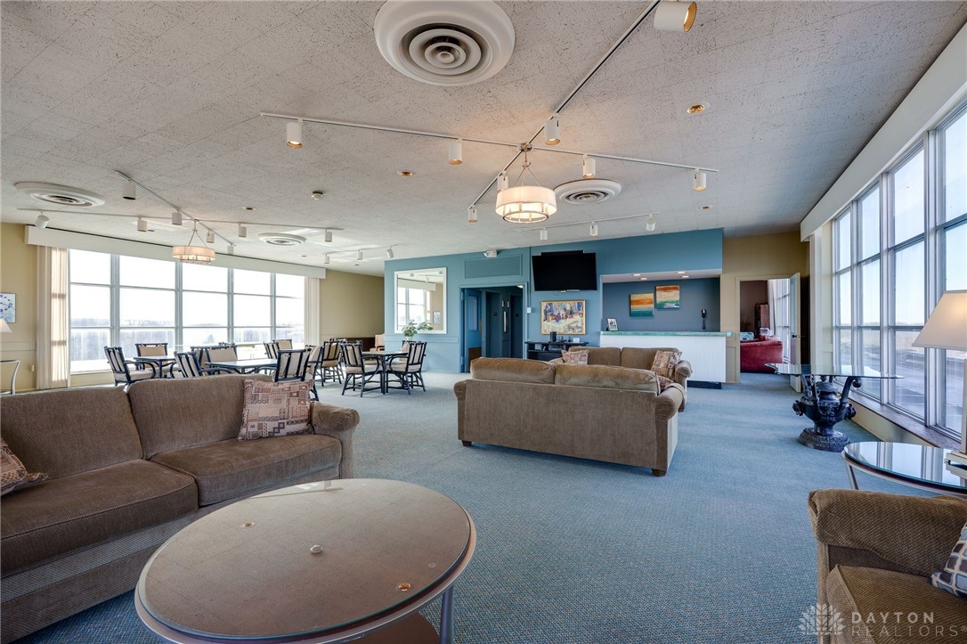 2230 S Patterson Boulevard 58