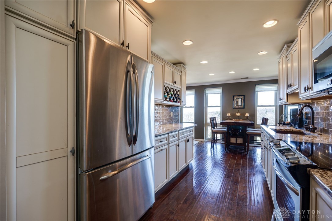 2230 S Patterson Boulevard 58