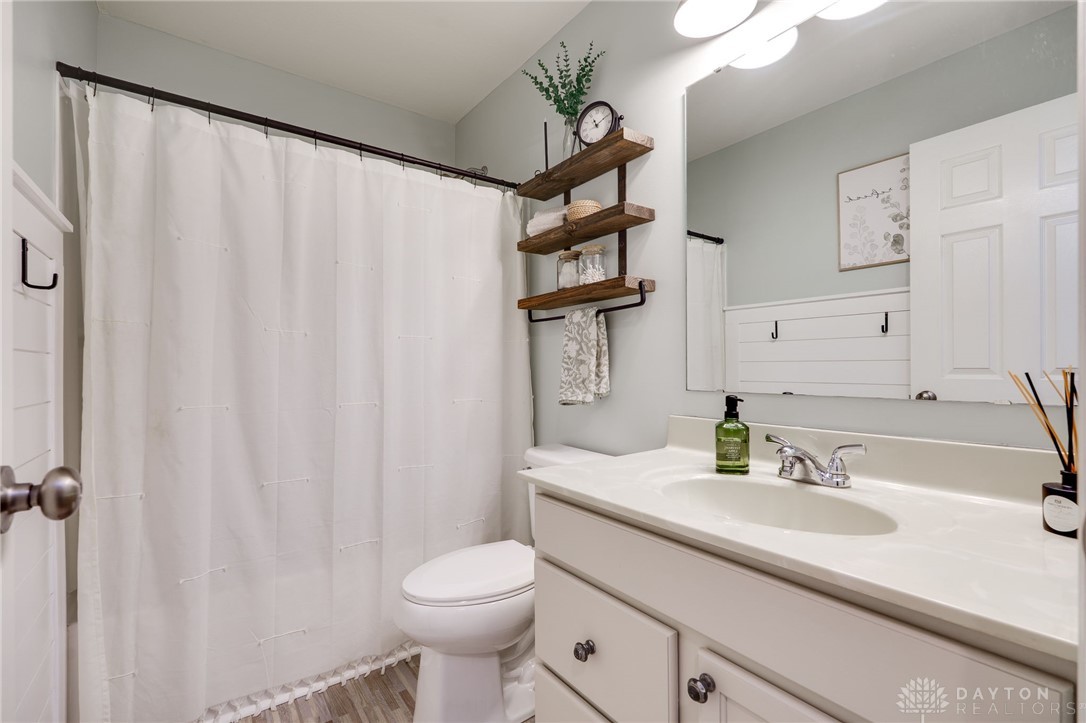 4279 Hunting Hawk Drive