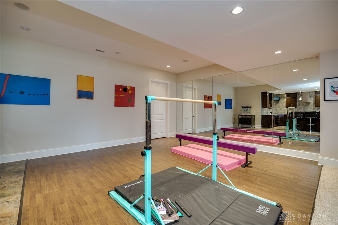 856 Willow Oak Court