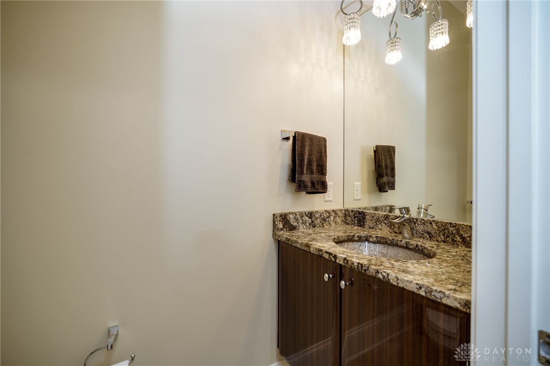 856 Willow Oak Court