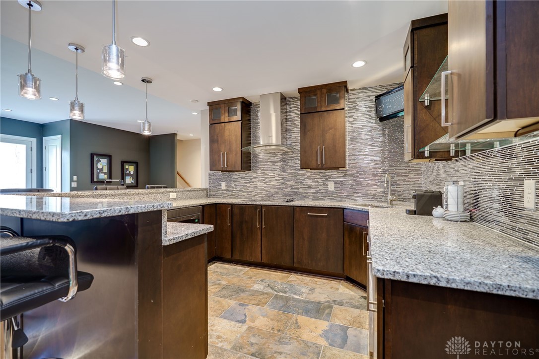 856 Willow Oak Court