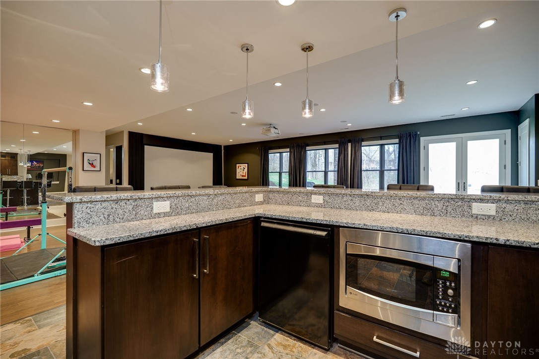 856 Willow Oak Court