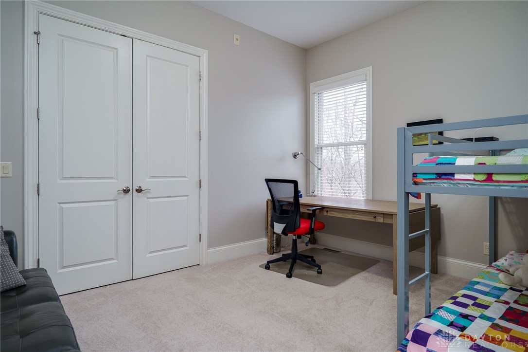 856 Willow Oak Court