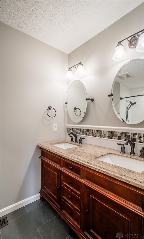 10680 Meadowfields Court