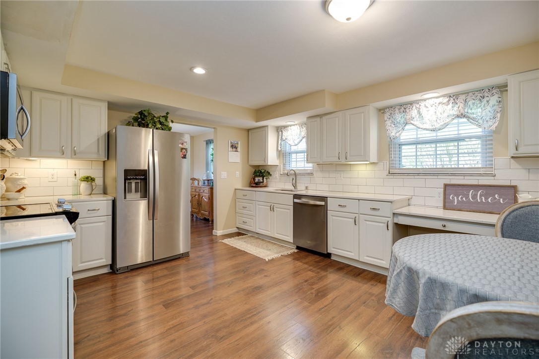 5488 Woodbridge Lane