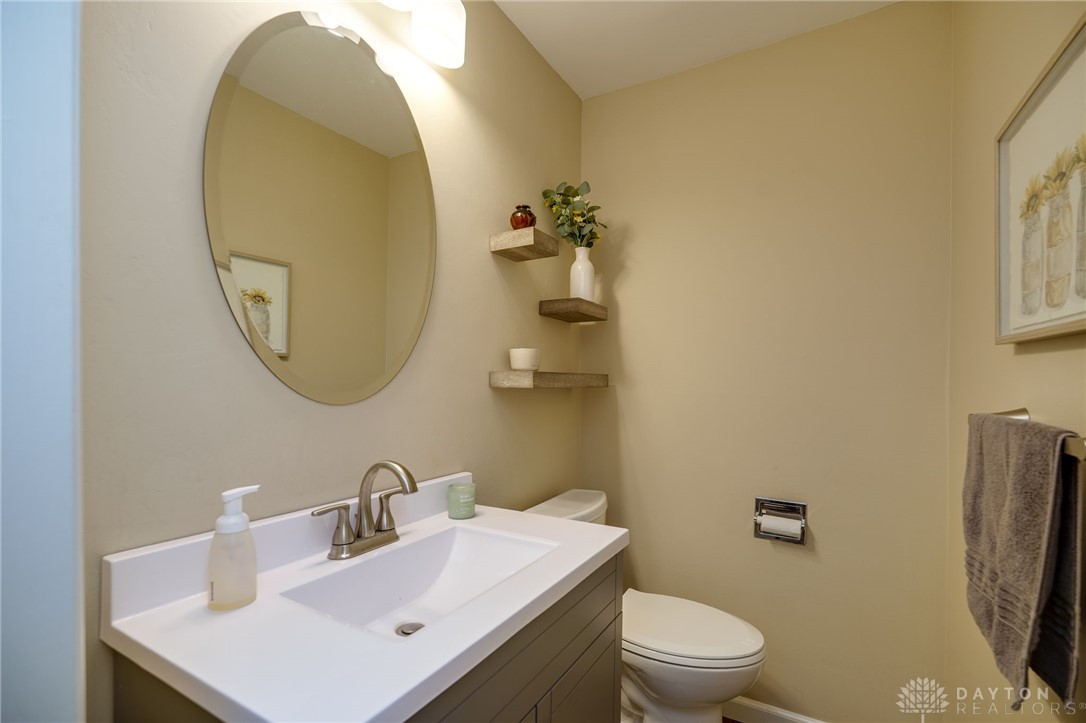 5488 Woodbridge Lane