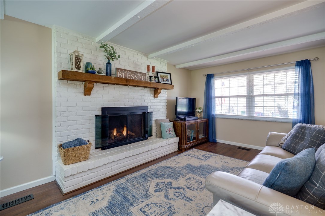 5488 Woodbridge Lane