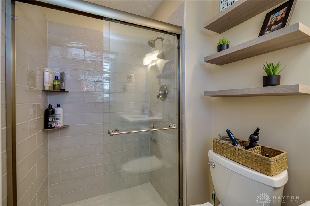 5488 Woodbridge Lane