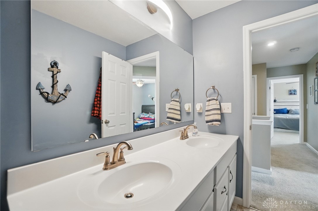 3438 Meadow Vole Court