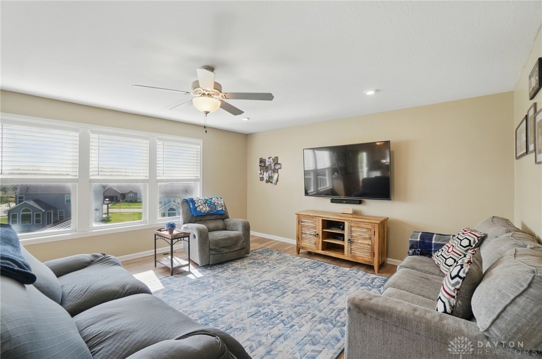 3438 Meadow Vole Court