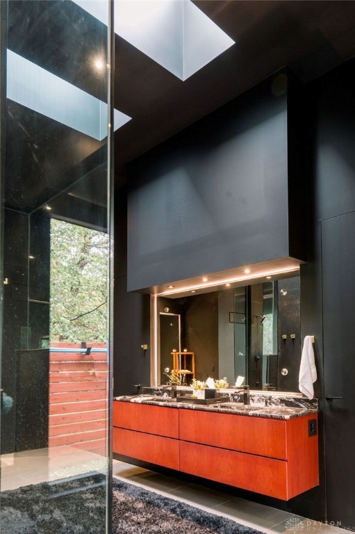 2360 Signal Hill Road