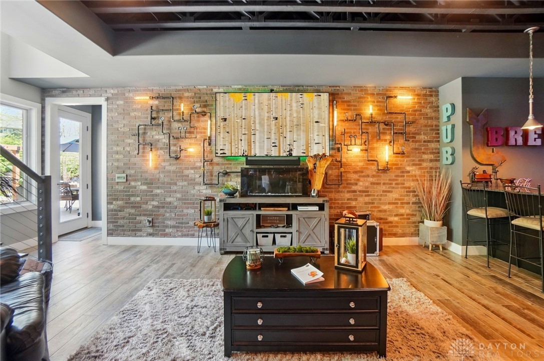 584 Grand Wood Court