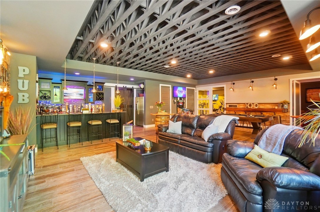 584 Grand Wood Court