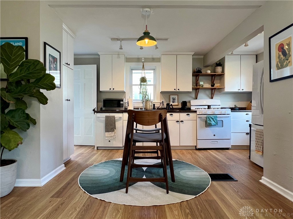 1309 Central Park Avenue