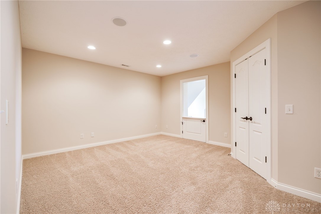 9392 Paragon Mills Lane