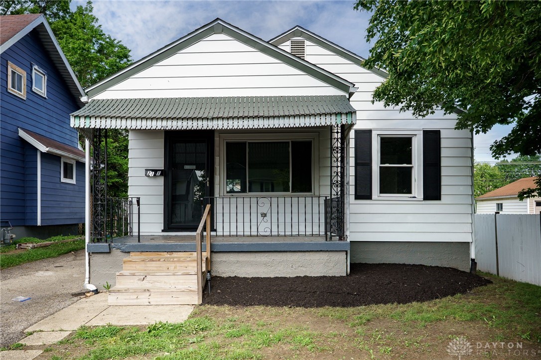 2121 S Smithville Road