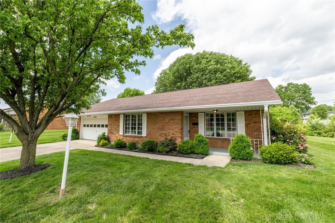 6820 Willow Creek Drive