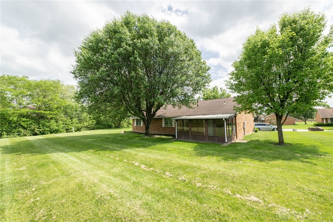 6820 Willow Creek Drive