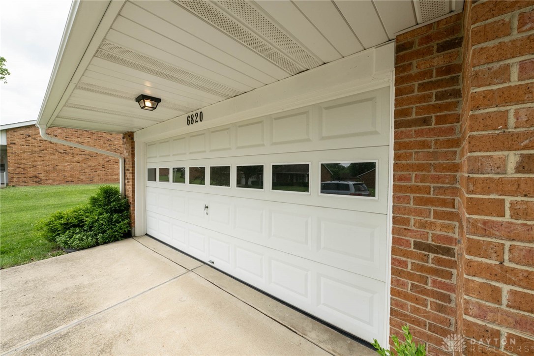 6820 Willow Creek Drive