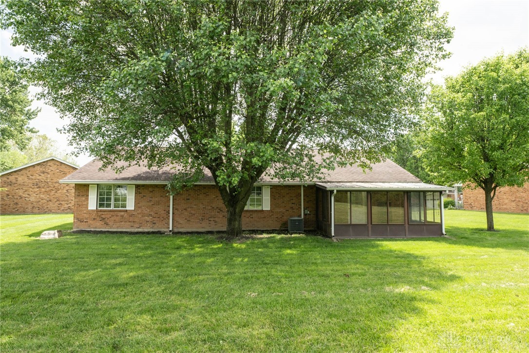 6820 Willow Creek Drive