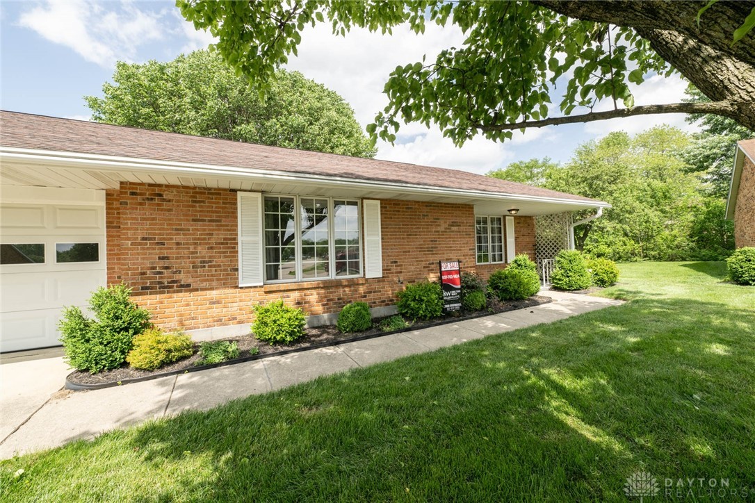 6820 Willow Creek Drive