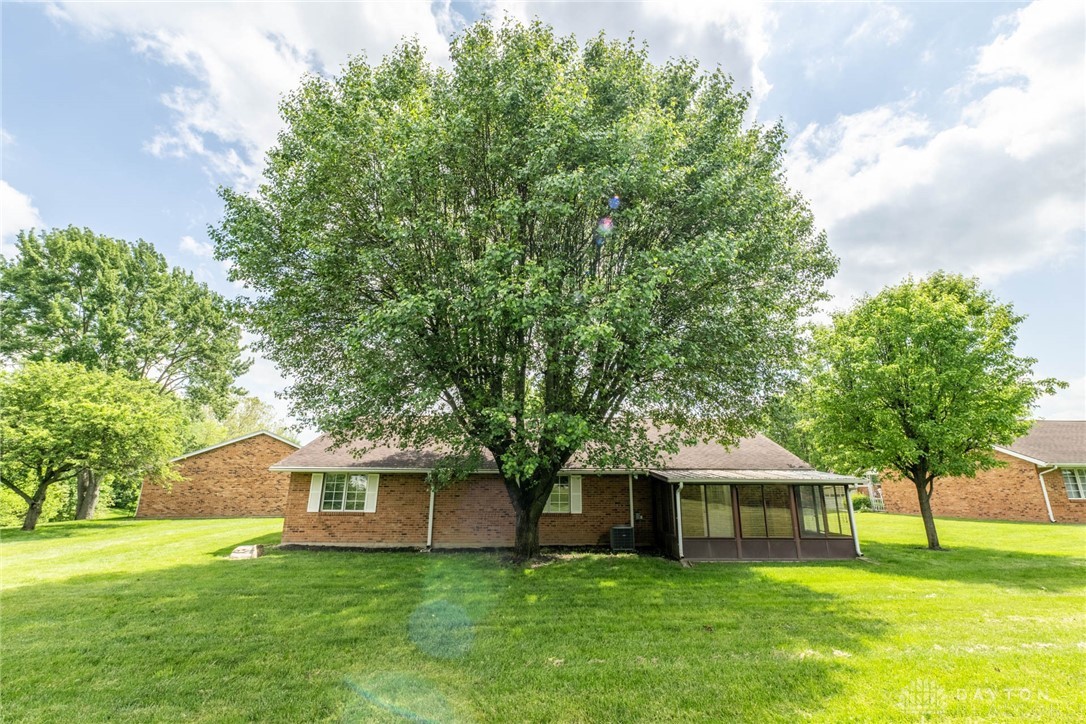 6820 Willow Creek Drive