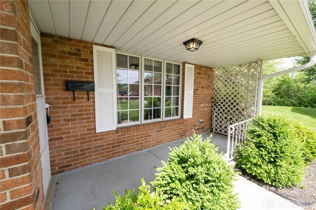 6820 Willow Creek Drive