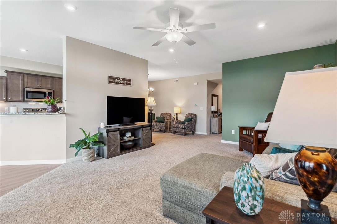 21 Pebble Brook Place