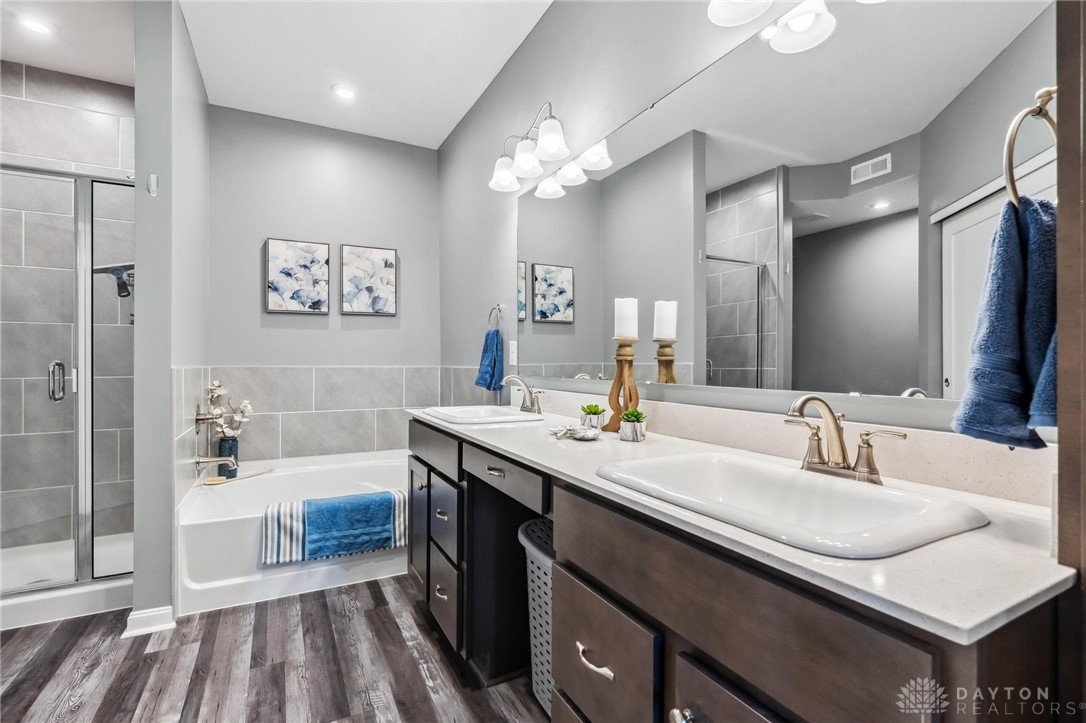 21 Pebble Brook Place