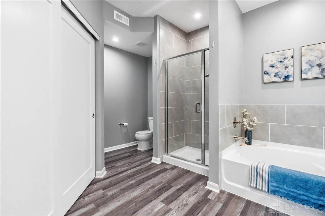 21 Pebble Brook Place