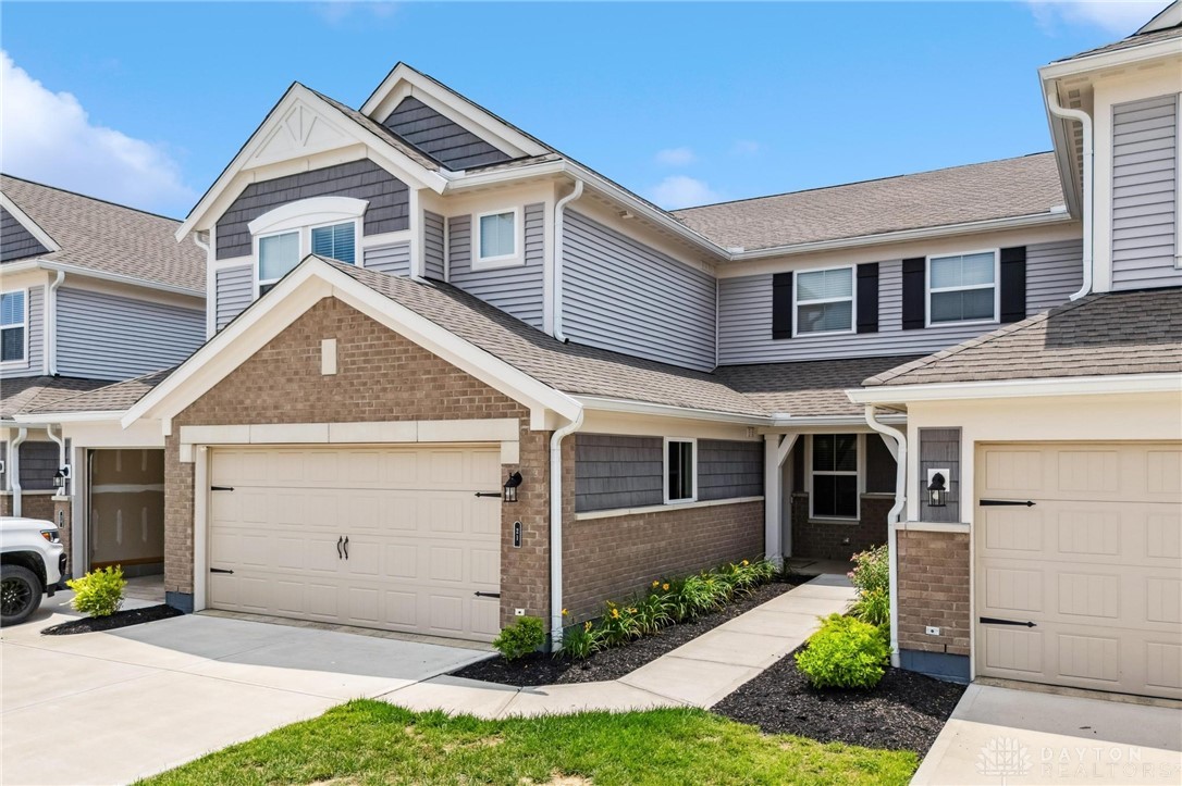 21 Pebble Brook Place