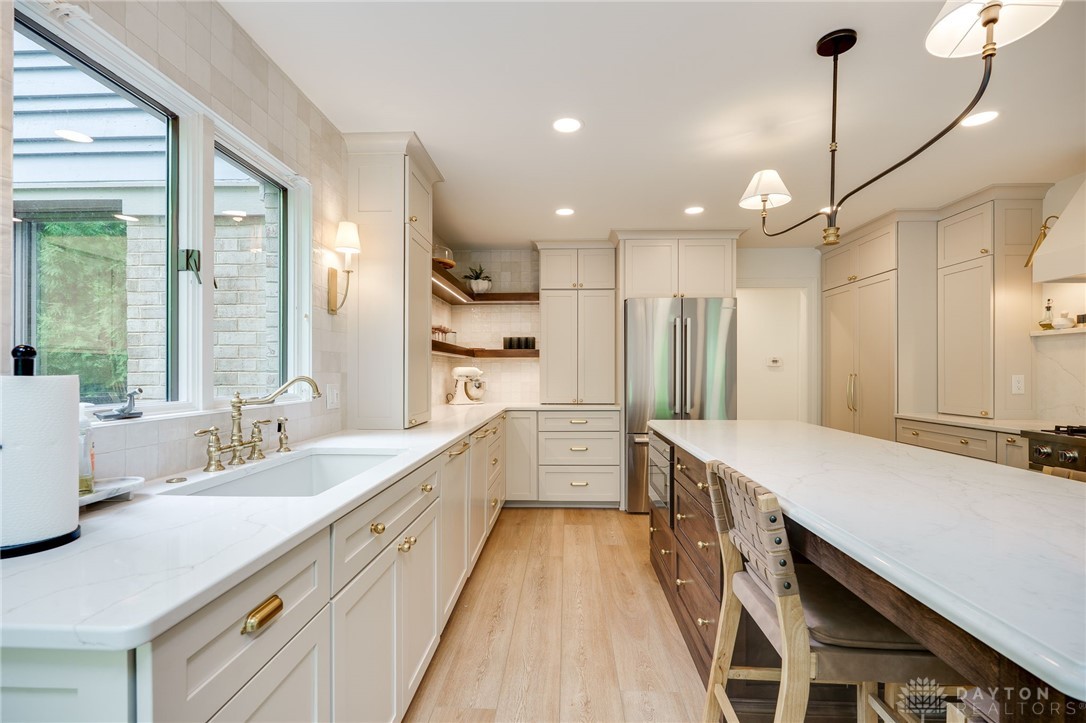 10145 Park Edge Drive