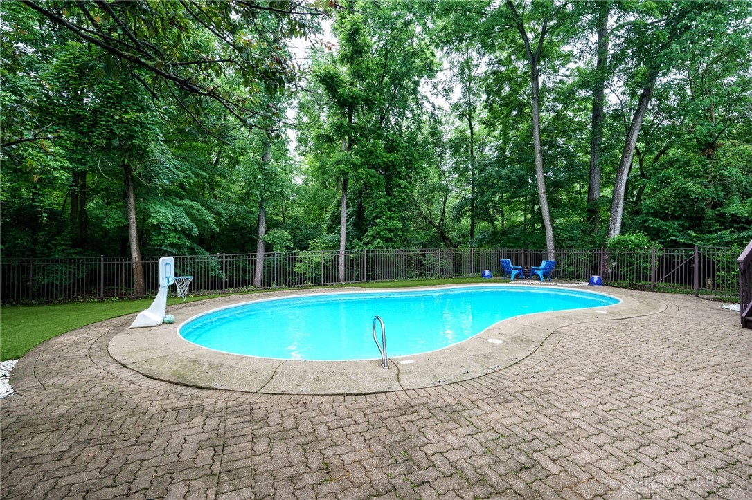 10145 Park Edge Drive