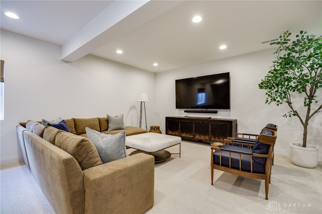 10119 Washington Glen Drive