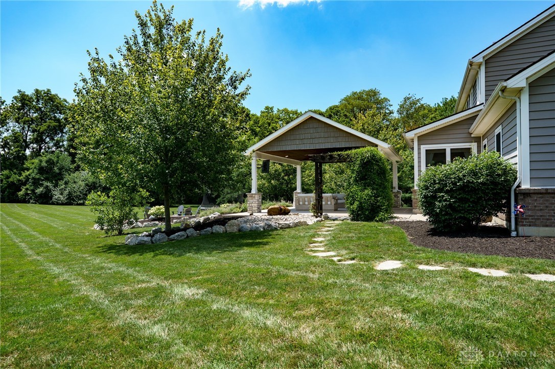 7949 Bending Willow Court