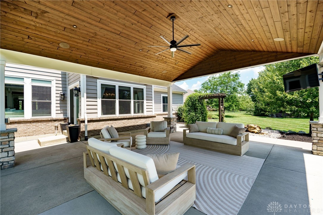 7949 Bending Willow Court