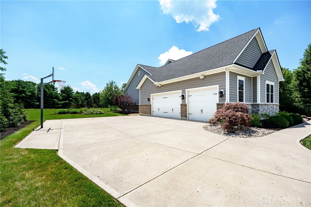 7949 Bending Willow Court