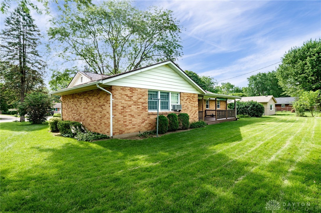 4717 Briar Knoll Drive