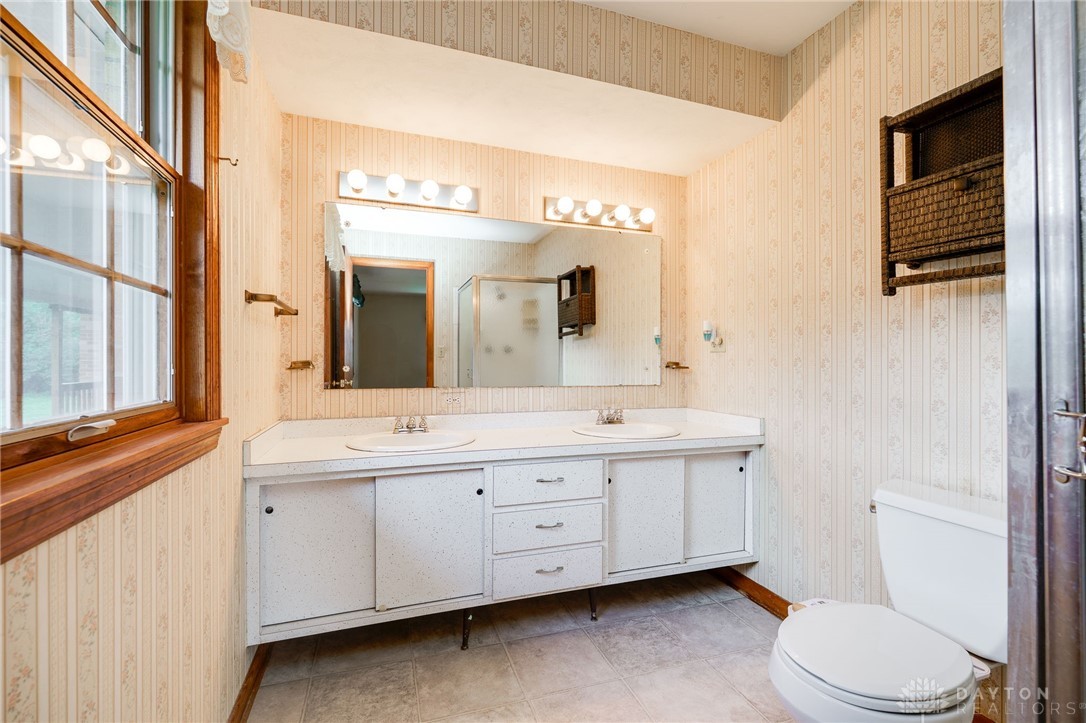 4717 Briar Knoll Drive