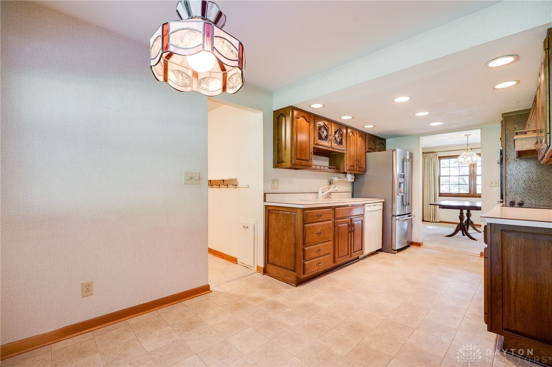 4717 Briar Knoll Drive