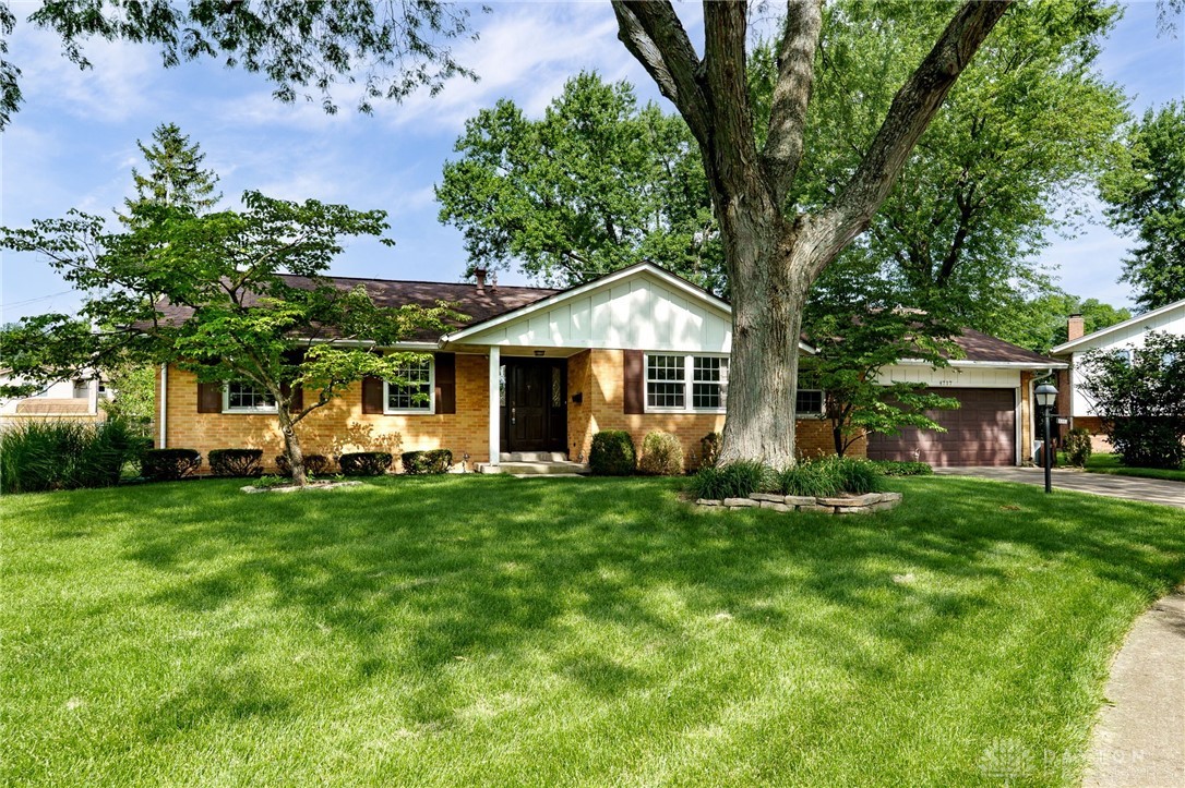 4717 Briar Knoll Drive