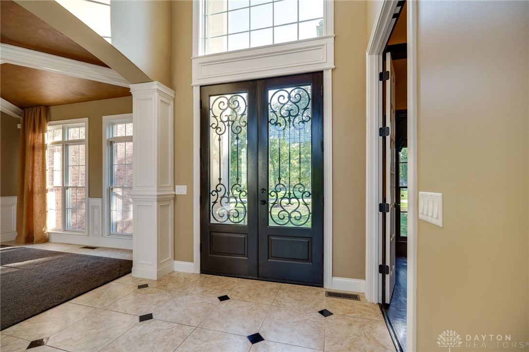 8533 Silver Oak Court